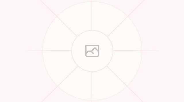 Thumbnail for prompt: responsive swiper slider 